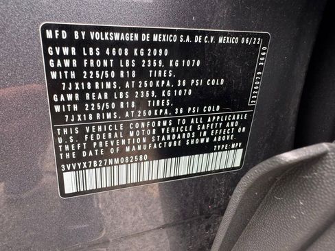 Used 2022 Volkswagen Taos SE image 34