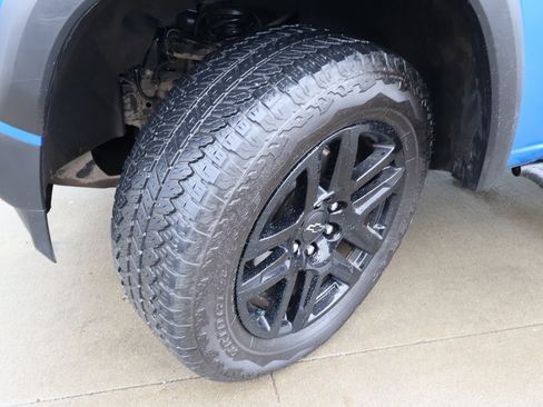 Used 2024 Chevrolet Colorado Trail Boss w/ Advanced Trailering Package image 39