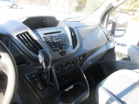 Used 2019 Ford Transit 350 138 image 37