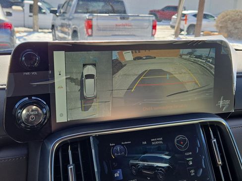 New 2026 Lexus LX 700h Luxury image 18