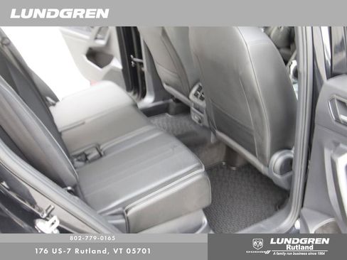 Used 2023 Volkswagen Tiguan SE R-Line AWD/4WD image 22