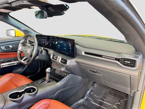 Used 2024 Ford Mustang Premium image 28