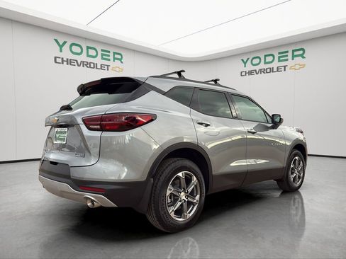 New 2026 Chevrolet Blazer LT image 6