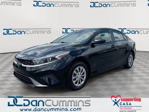Used 2022 Kia Forte Sedan FWD image 1