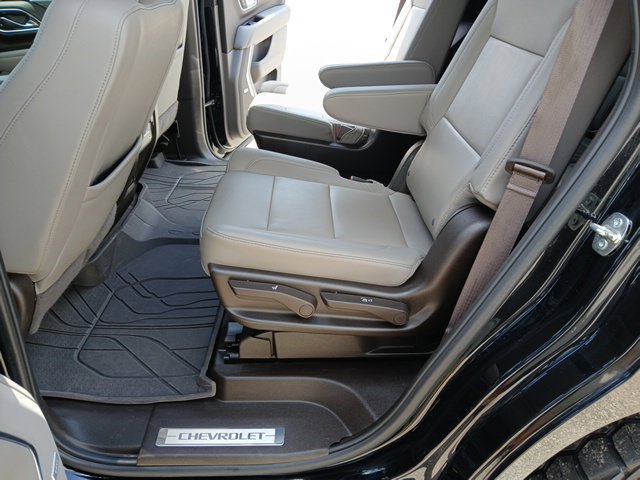 Used 2024 Chevrolet Tahoe Z71 w/ Luxury Package AWD/4WD image 20
