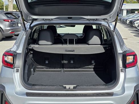 Certified 2025 Subaru Crosstrek 2.5i Limited w/ Popular Package #3A image 9