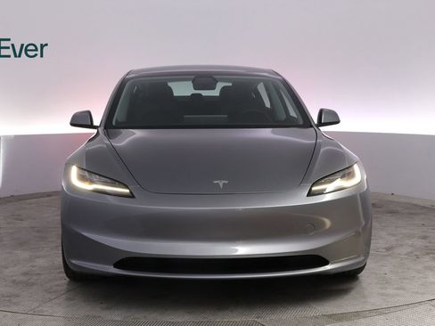 Used 2025 Tesla Model 3 Long Range AWD/4WD image 12
