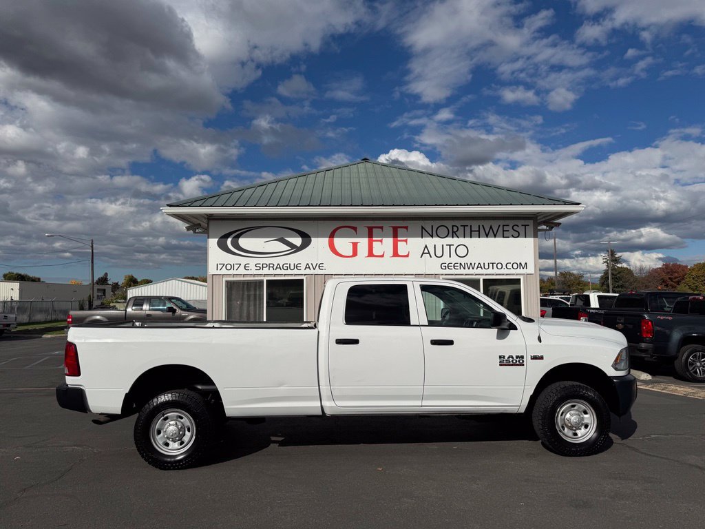 Used 2015 RAM 2500 Tradesman w/ Popular Equipment Group AWD/4WD image 2