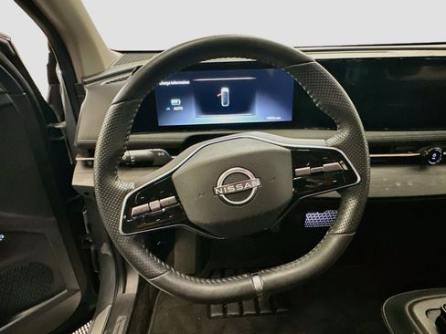 Used 2024 Nissan Ariya AWD image 18