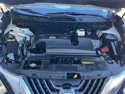 Used 2018 Nissan Murano SL w/ Moonroof Package image 21