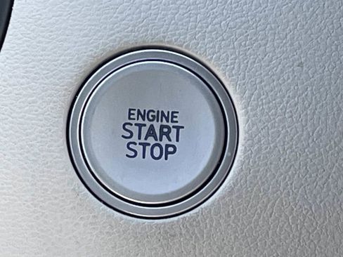 Used 2024 Hyundai Tucson Limited image 27