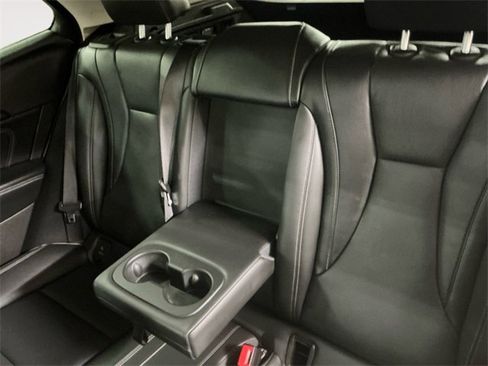 Used 2023 Buick Envision Essence image 13