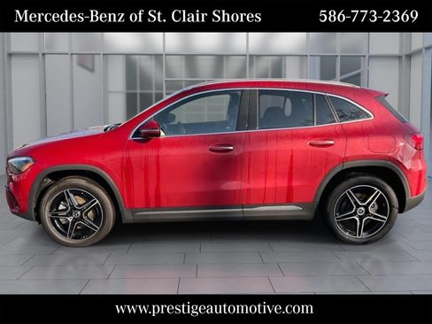 Used 2026 Mercedes-Benz GLA 250 4MATIC image 2