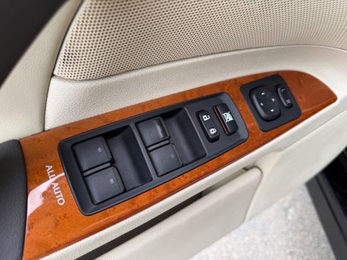 Used 2009 Lexus IS 250 AWD image 36