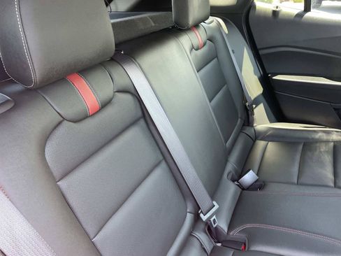 Used 2026 Chevrolet Trax RS w/ Sunroof Package FWD image 27