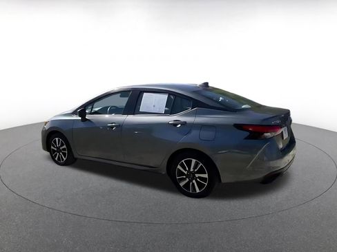 Used 2025 Nissan Versa SV image 10