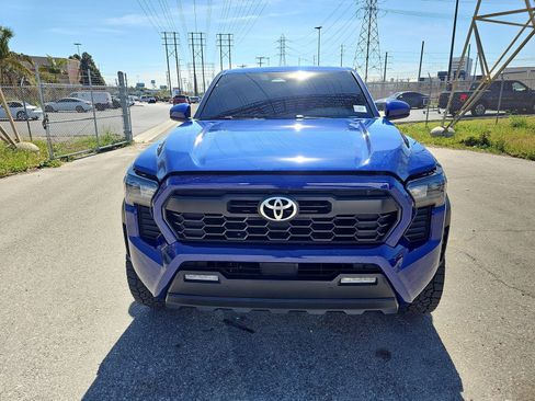 Used 2024 Toyota Tacoma TRD Off-Road w/ TRD Off Road Upgrade Package image 15