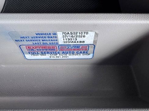 Used 2010 Honda Insight EX image 39