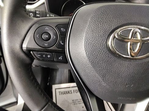 Used 2021 Toyota RAV4 XLE Premium FWD image 14