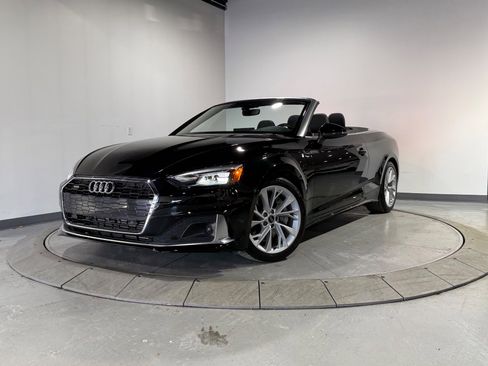 Used 2022 Audi A5 2.0T Premium image 3