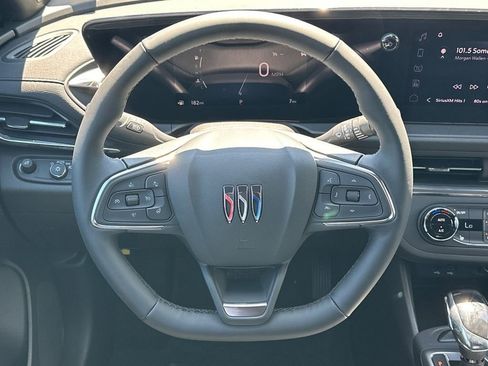 New 2026 Buick Envista Preferred w/ Convenience I Package FWD image 24