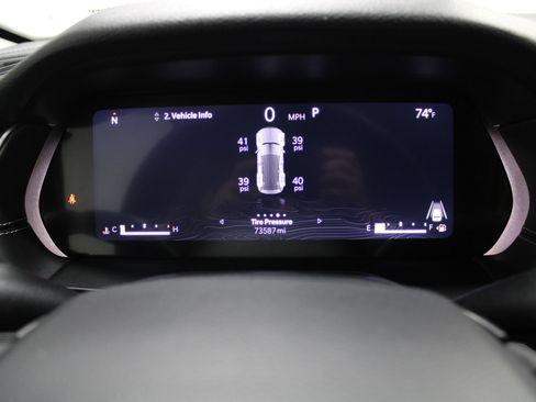 Used 2023 Jeep Grand Cherokee Laredo AWD/4WD image 30