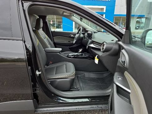 New 2026 Chevrolet Trax ACTIV w/ Driver Confidence Package FWD image 43