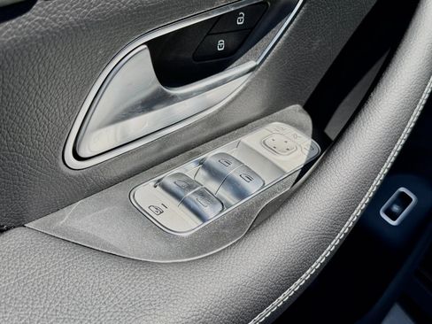 New 2026 Mercedes-Benz GLS 450 4MATIC image 15