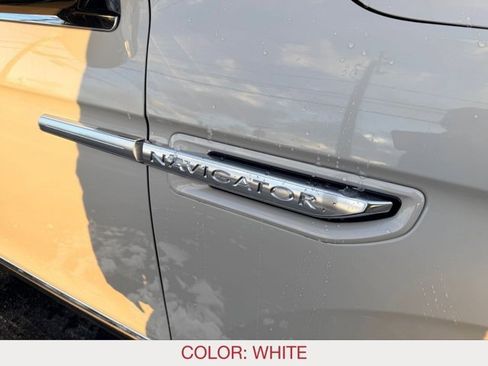 Used 2020 Lincoln Navigator L Reserve w/ Luxury Package image 9