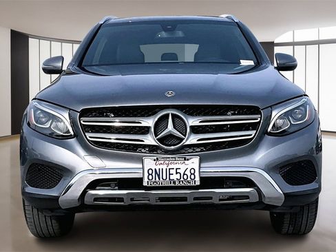 Used 2019 Mercedes-Benz GLC 300 w/ Premium Package image 2