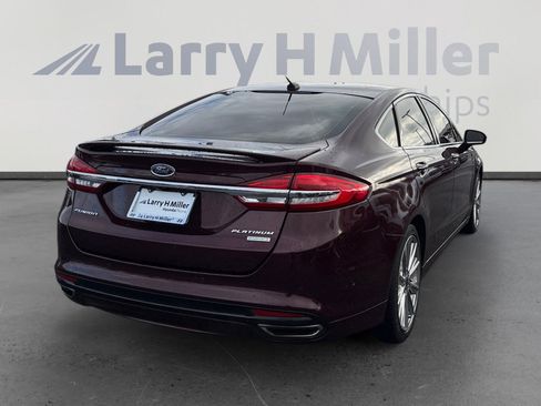 Used 2017 Ford Fusion Platinum image 5