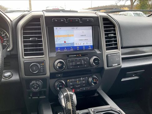 Used 2018 Ford F150 Raptor w/ Equipment Group 802A Luxury image 6