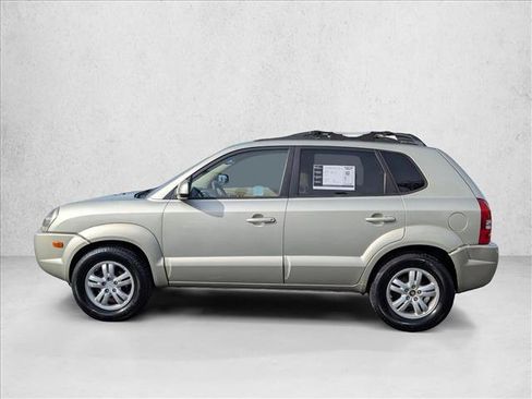Used 2007 Hyundai Tucson Limited image 9