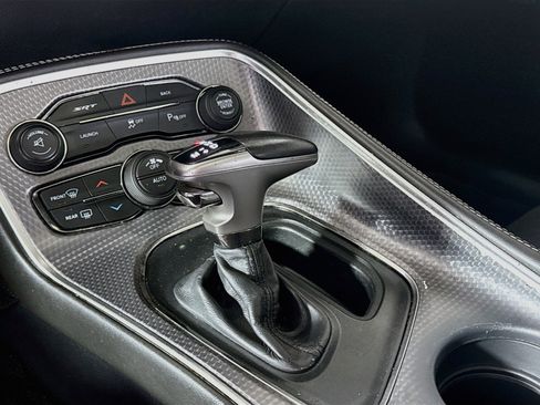 Used 2016 Dodge Challenger SRT Hellcat RWD image 20