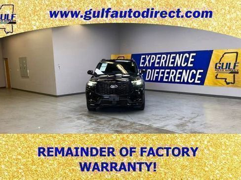 Used 2025 Ford Explorer ST-Line AWD/4WD image 3