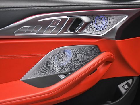 Used 2024 BMW M850i xDrive Coupe image 10