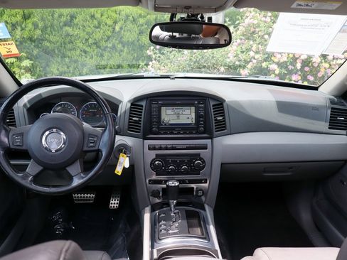 Used 2007 Jeep Grand Cherokee SRT8 w/ SRT Option Group I image 23