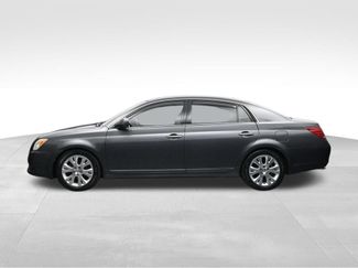 Used 2009 Toyota Avalon FWD video 2