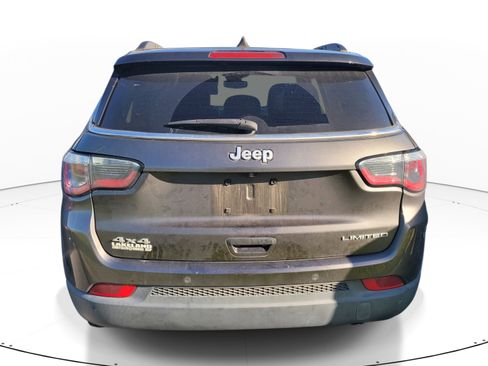 Used 2018 Jeep Compass Limited w/ Navigation Group AWD/4WD image 5