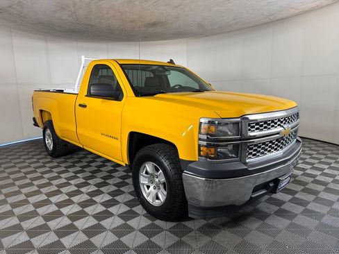 Used 2015 Chevrolet Silverado 1500 LT w/ Trailering Package RWD image 3