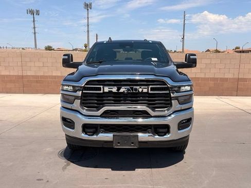 Used 2025 RAM 2500 Big Horn AWD/4WD image 4