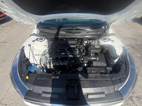 Used 2026 Kia K4 FWD image 32
