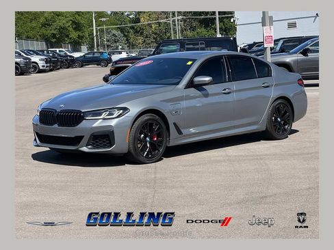 Used 2023 BMW 530e xDrive w/ Premium Package AWD/4WD image 1
