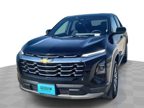 Used 2025 Chevrolet Equinox LT image 1