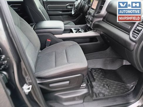 Used 2022 RAM 1500 Big Horn AWD/4WD image 29
