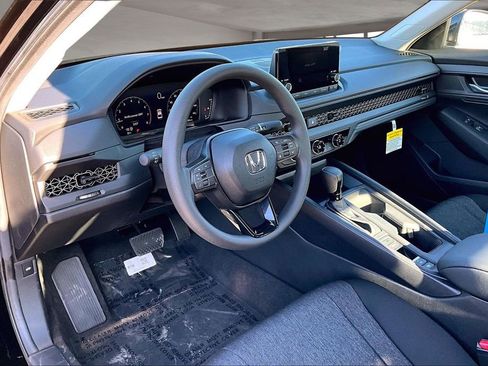 New 2025 Honda Accord LX image 7