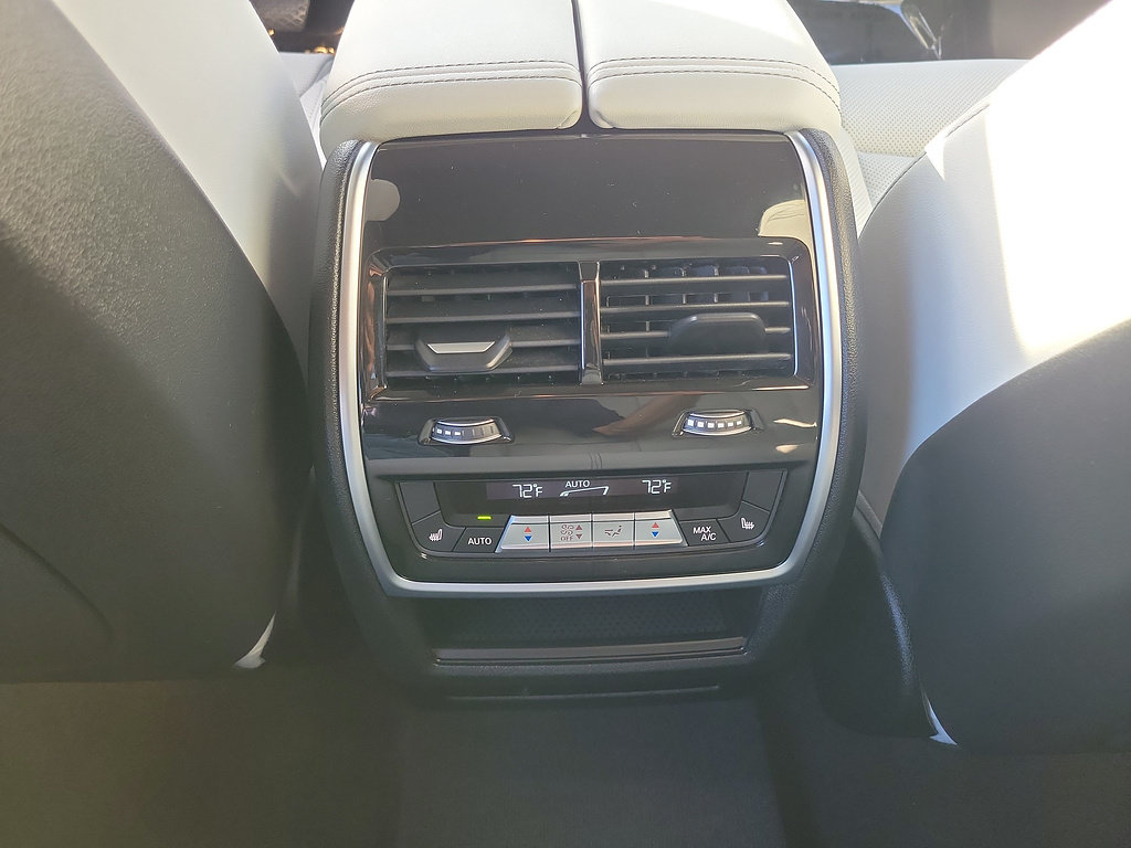 Used 2026 BMW X5 sDrive40i RWD image 14