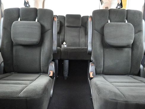 Used 2016 Dodge Grand Caravan SXT w/ Rear Park Assist Package image 26