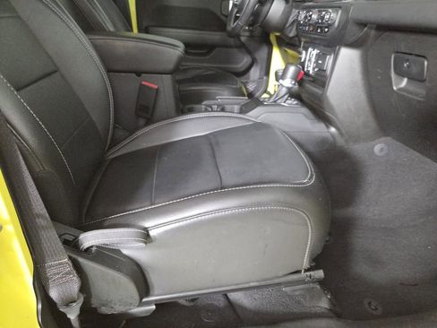 Certified 2023 Jeep Wrangler Sahara w/ Cold Weather Group image 35