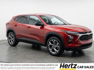 Used 2025 Chevrolet Trax LT video 1
